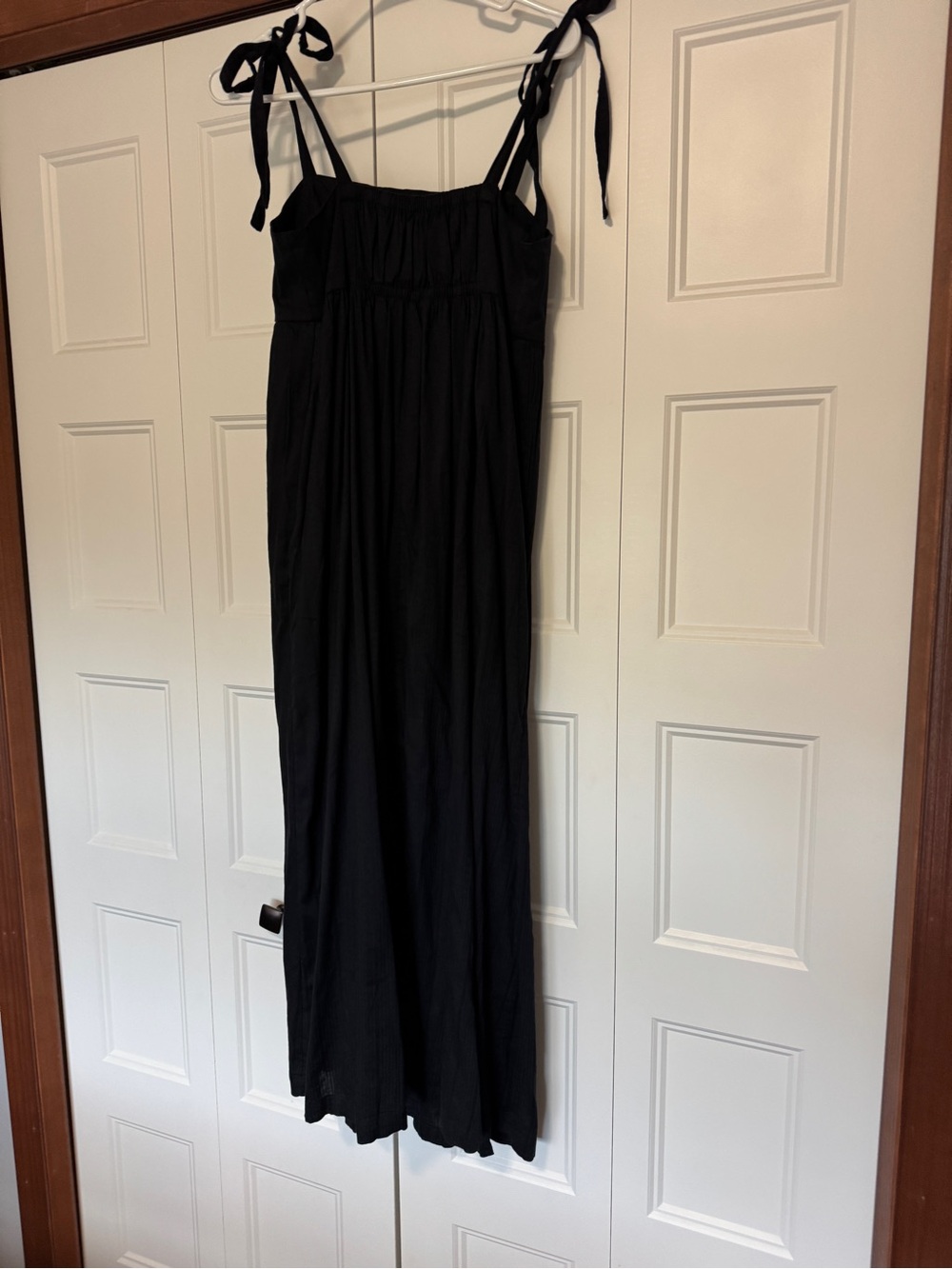GAP Black Tie-Shoulder Maxi Dress